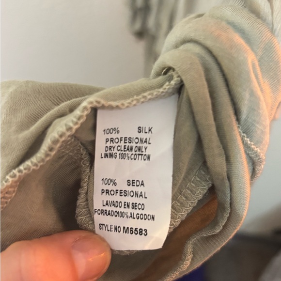 Monoreno Olive Green Midi Dress - Picture 7 of 8